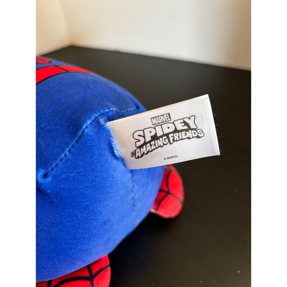 Marvel Hug Mees Spidey Stuffed Plush Toy By Jazwares Squismallows - Picture 4 of 8